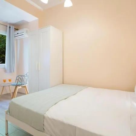 펜션 Polyxenis Cozy Maisonette -
