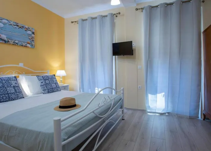 Polyxenis Cozy Maisonette -