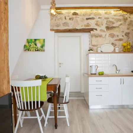Dom wakacyjny Polyxenis Cozy Maisonette - *